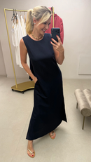 Vestido Giovana em Viscolinho - Azul Marinho - frente
