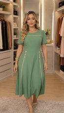 Vestido Midi Manga Curta com Botões e Friso - Verde - frente