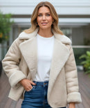 Jaqueta Feminina de Couro Peluciada Oversized Inverno Flamew - Off White - frente