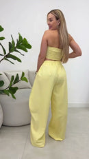 Conjunto Corset e Calça Pantalona com Sobreposição - Amarelo - lateral