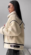 Jaqueta Feminina de Inverno com Forro Peluciado Detalhe em Couro Angelina - Off White - lateral