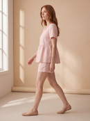 Conjunto Bata Amélia e Shorts Dora em Linho - Rosa Claro - lateral