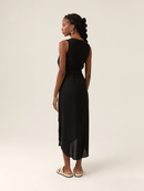 Vestido Midi Gabiroba em Linho - Preto - costas