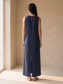 Vestido Midi Alice em Linho - Azul Marinho - costas
