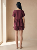 Conjunto Bata Amélia e Shorts Dora em Linho - Bordô - costas