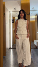 Conjunto Colete com Botões e Calça Pantacourt 100% Algodão Off White - Off White - lateral