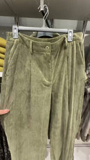 Conjunto Veludo Cotelê Jaqueta e Calça - Verde Militar - detalhe