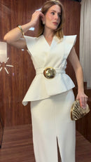 Conjunto Blusa Peplum com Fivela Dourada e Saia Longa com Fenda Off White - Off White - detalhe