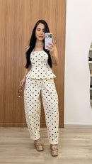 Conjunto Poá Jeans Blusa Tomara que Caia e Calça Balloon Mariah - Off White - frente