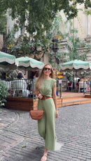 Conjunto Blusa Tricô e Saia