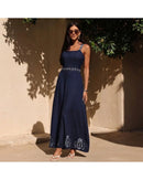 Vestido Feminino Longo e Detalhes Bordado