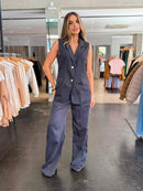 Conjunto Pantalona e Colete Alfaiataria Listrado